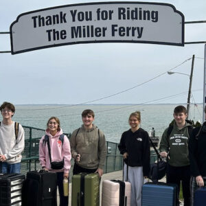 Seniors Leaving for Class Trip